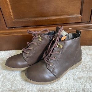 Gap boots